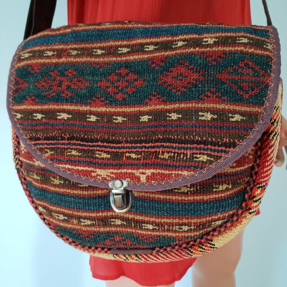 NWOT Persian Kilim bag, Beautiful Handmade Shoulder or crossbody bag. - Picture 11 of 14
